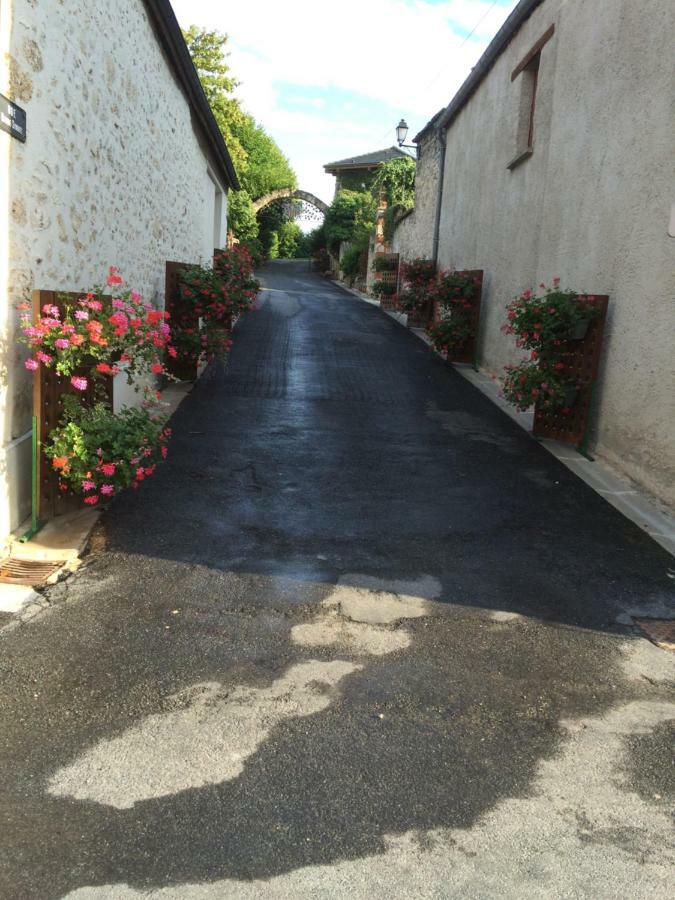 Chambres D'Hotes Karine Smej Châtillon-sur-Marne 외부 사진